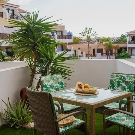 Forest Flat - Big Heated Pool, Terrace, Tv Channels * Сан Мигель