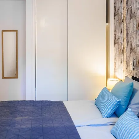 Апартаменты Forest Flat - Big Heated Pool, Terrace, Tv Channels Сан Мигель