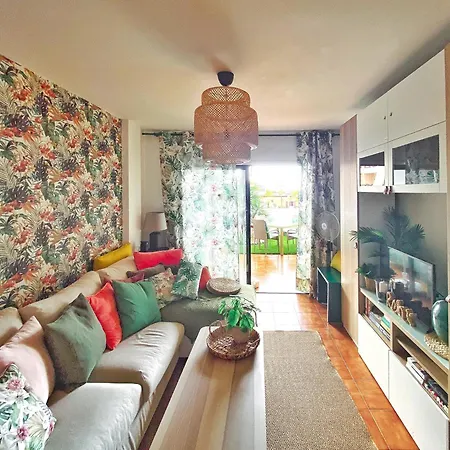 Forest Flat - Big Heated Pool, Terrace, Tv Channels