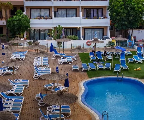 Forest Flat - Big Heated Pool, Terrace, Tv Channels