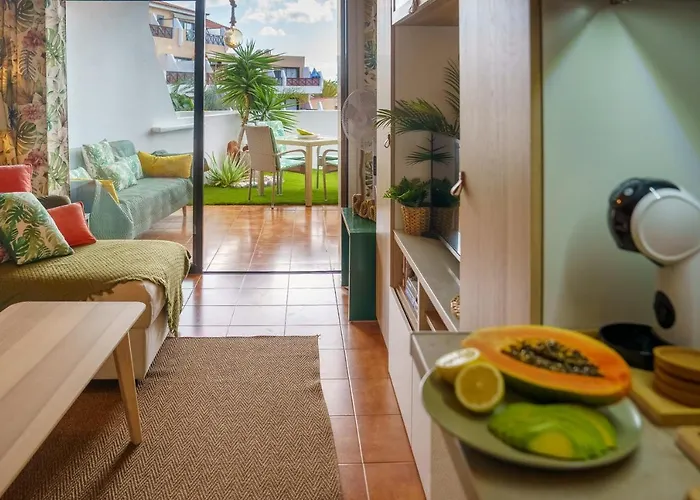 Апартаменты Forest Flat - Big Heated Pool, Terrace, Tv Channels