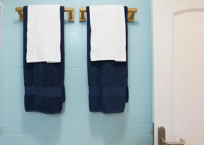 Forest Flat - Big Heated Pool, Terrace, Tv Channels Сан Мигель