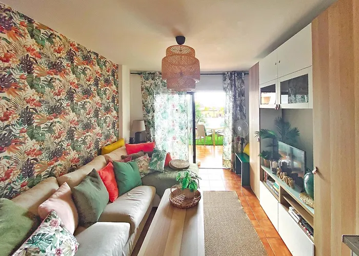 Forest Flat - Big Heated Pool, Terrace, Tv Channels