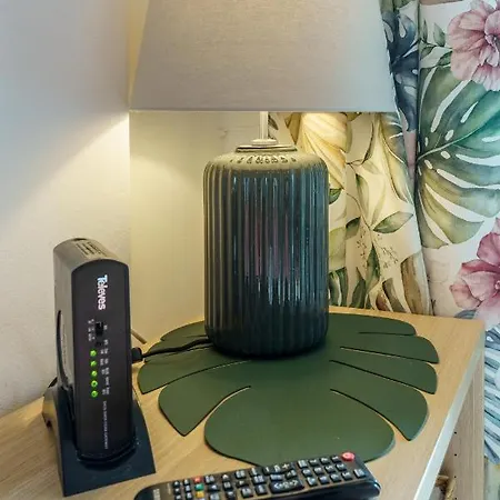 Forest Flat - Big Heated Pool, Terrace, Tv Channels * Σαν Μιγκέλ ντε Αμπόνα