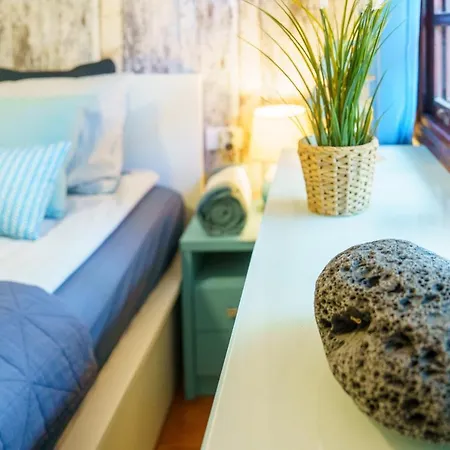 Forest Flat - Big Heated Pool, Terrace, Tv Channels *