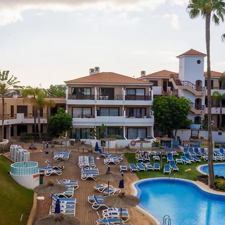 Forest Flat - Big Heated Pool, Terrace, Tv Channels