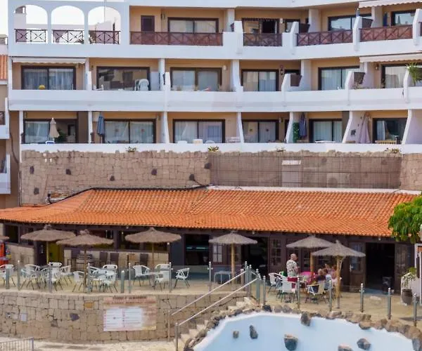 Forest Flat - Big Heated Pool, Terrace, Tv Channels Appartement San Miguel de Abona