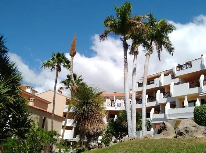 Forest Flat - Big Heated Pool, Terrace, Tv Channels *