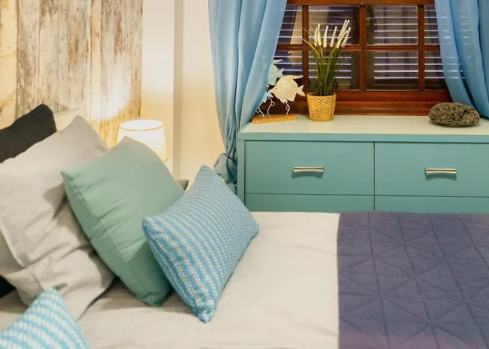 Appartement Forest Flat - Big Heated Pool, Terrace, Tv Channels