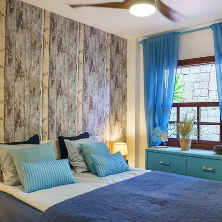 Forest Flat - Big Heated Pool, Terrace, Tv Channels San Miguel de Abona